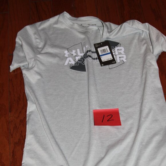 Other - Boys Brand New Grey Short Sleeve Under Armour XL